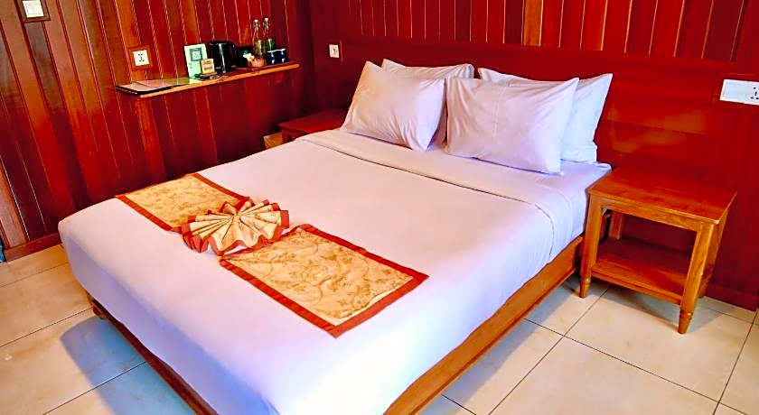 Seahouse Bali Indah Beach Inn