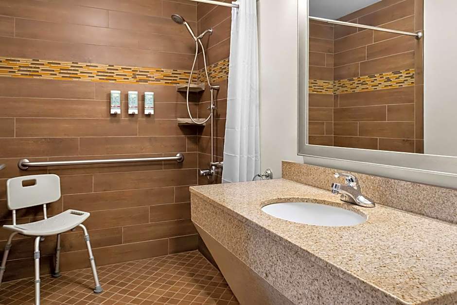 Best Western Newport Inn