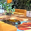 Now Hotel