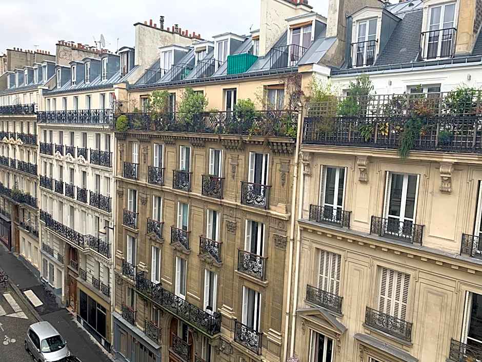 ibis Styles Paris Cadet Lafayette