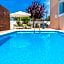 Lorenzo Villas with Private Pool, 200m from the beach, by ZanteWize