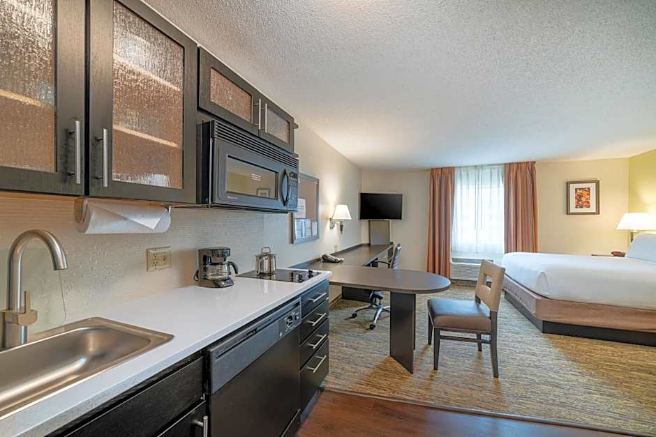 Candlewood Suites Washington-Dulles Herndon By IHG