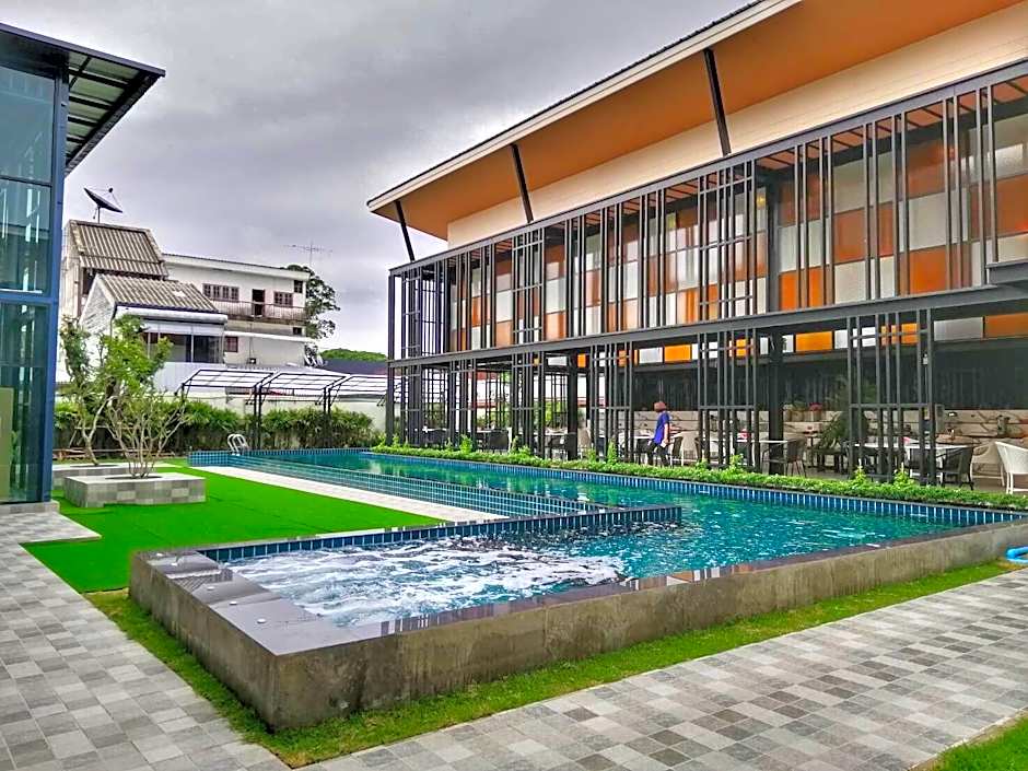 Blue Lagoon Hotel BY diamond