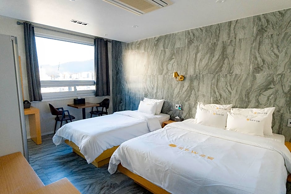 Gukje Business Hotel