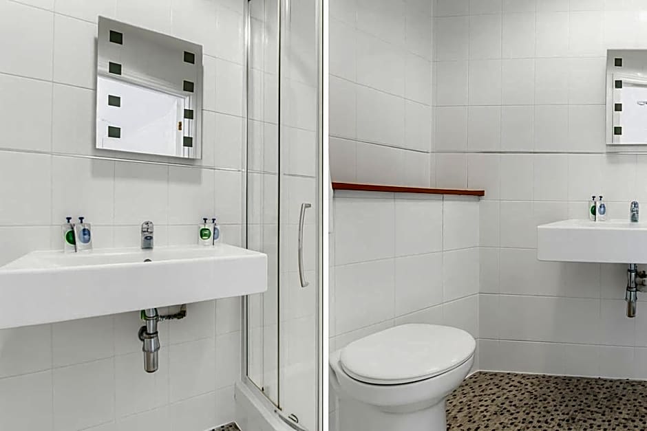 Russel Court Hotel Bournemouth Central