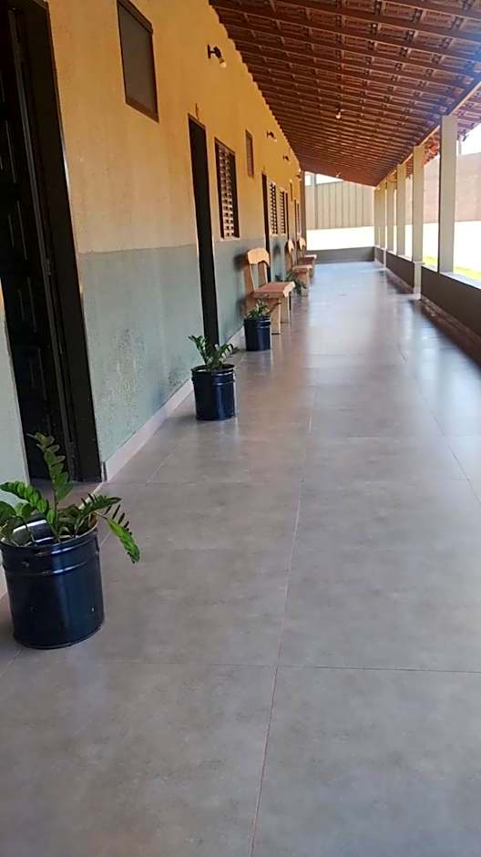 Otimo rancho com churrasqueira - Miguelopolis SP