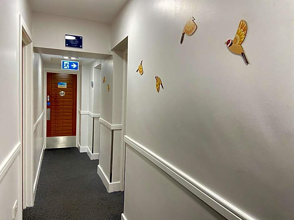 Trebovir Hotel London