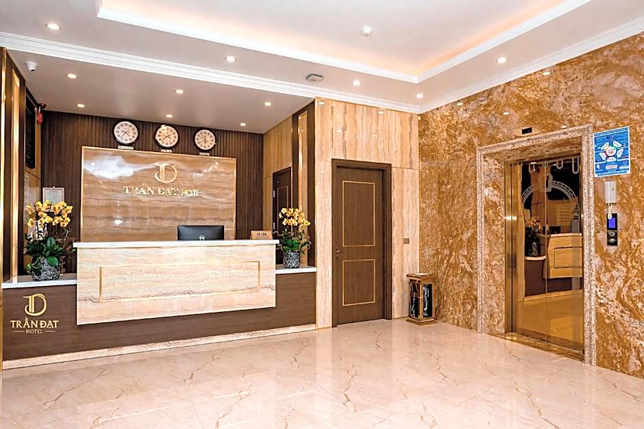 Photo 1 of 39 of Trần Đạt Hotel