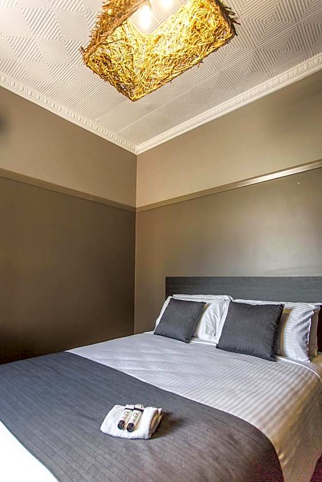 Nags Head Hotel
