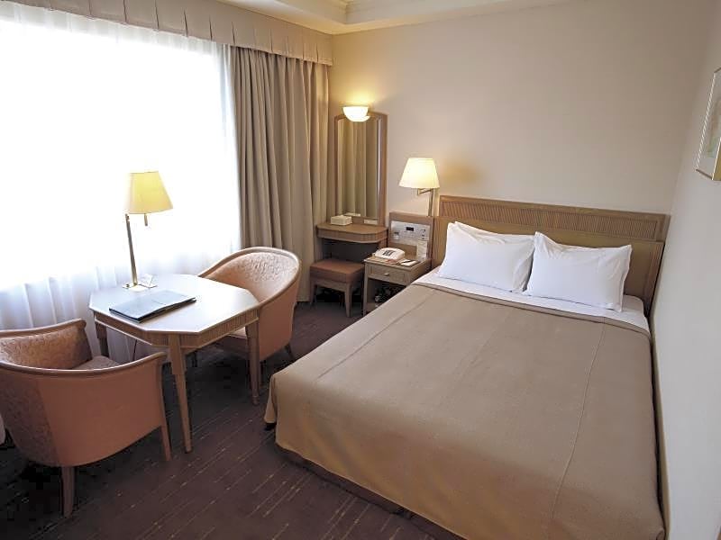 Keio Plaza Hotel Tama