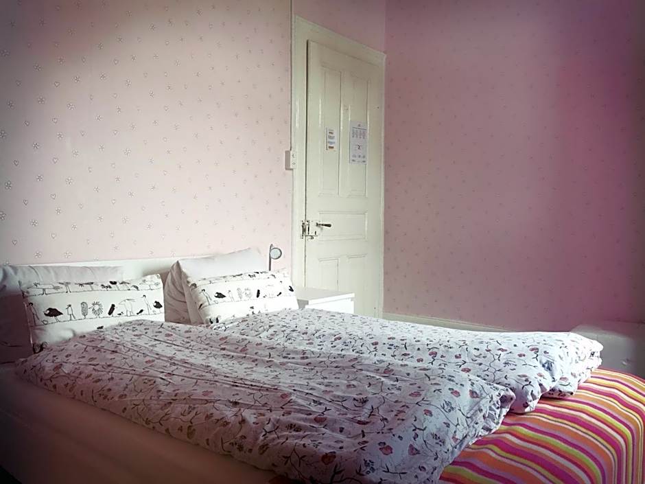 BasicRooms Hotel