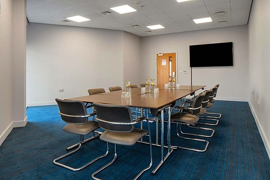 Holiday Inn Express Birmingham-Snow Hill By IHG