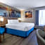 Days Inn & Suites by Wyndham Commerce