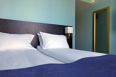 Double or Twin Room - Disability Access