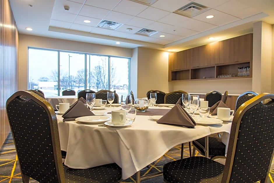 Holiday Inn Hotel & Suites - Mount Pleasant By IHG