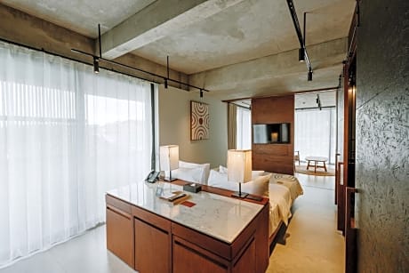 Premier Suite Plus King