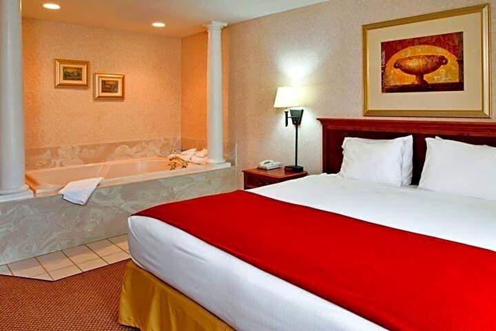 Seasons Inn & Suites Highland