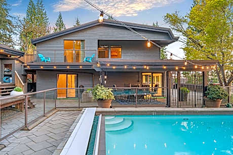 Cypress: Private Bedroom/Bathroom/Office, with Shared Pool, Hot tub