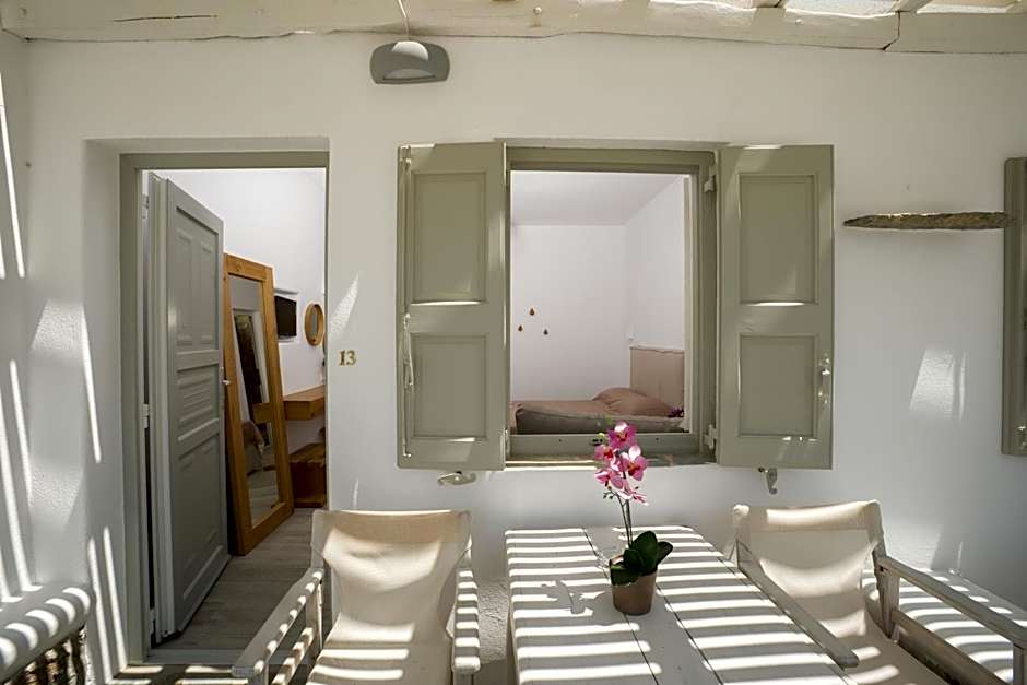 Agia Anna Beachfront Boutique