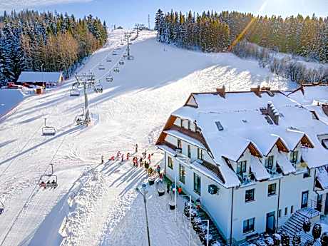 Hotel Kompleks Beskid z basenem i stokiem narciarskim - blisko Babiej Góry