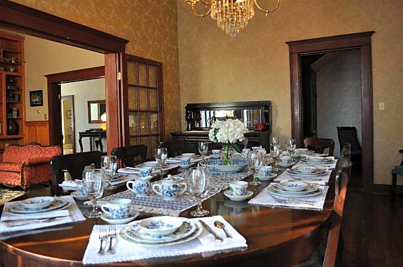 Kennedy Manor B&B