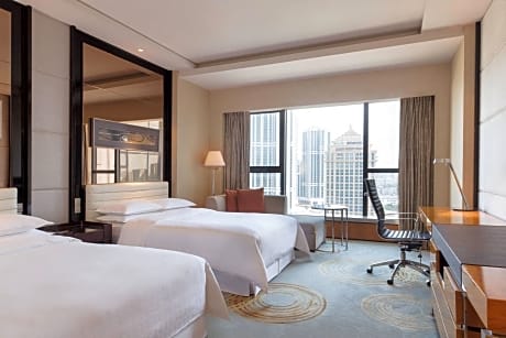 Room, 2 Twin Beds, Smoking, City View