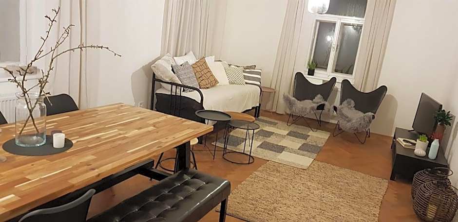 Stará Škola Hedeč