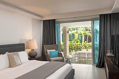 Superior King Room with Garden View