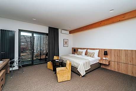 Superior Double or Twin Room with Balcony