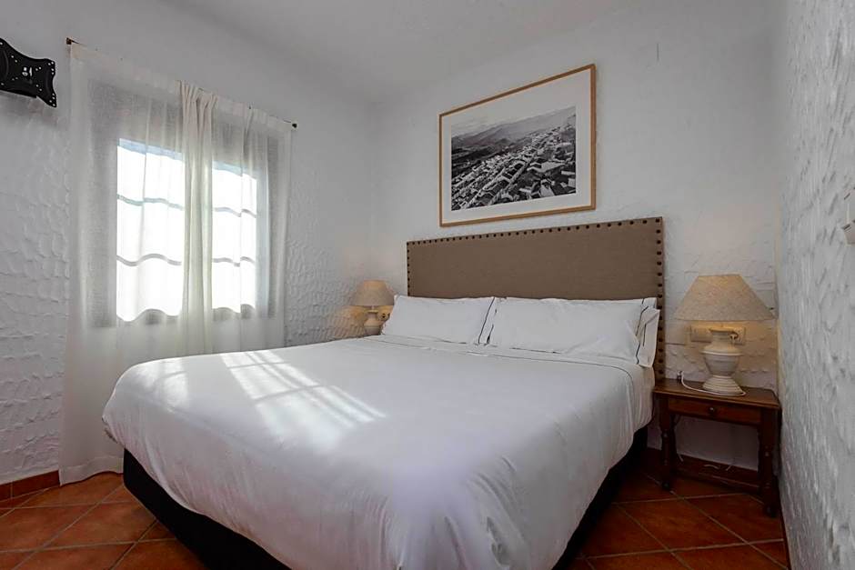 Tugasa Hotel y Apartamentos rurales La Posada