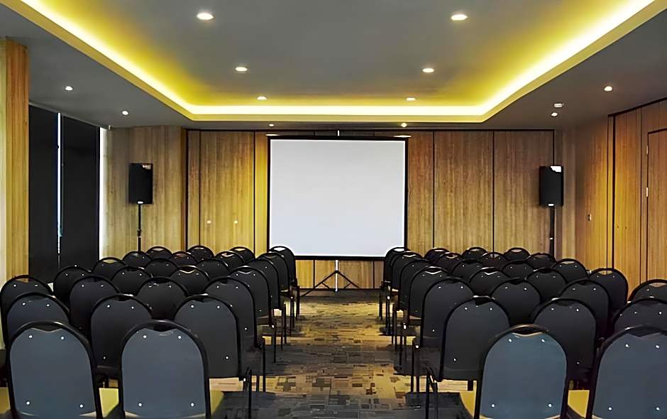 Allstay Hotel Semarang Simpang Lima