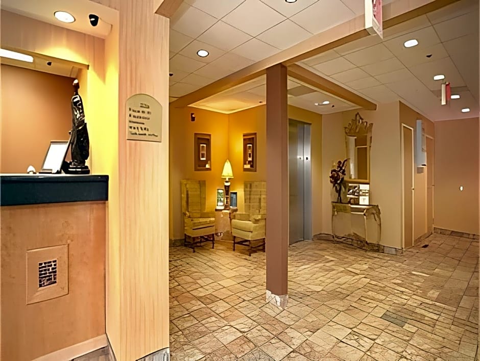 Holiday Inn Express Hotel & Suites Cincinnati-North/Sharonville