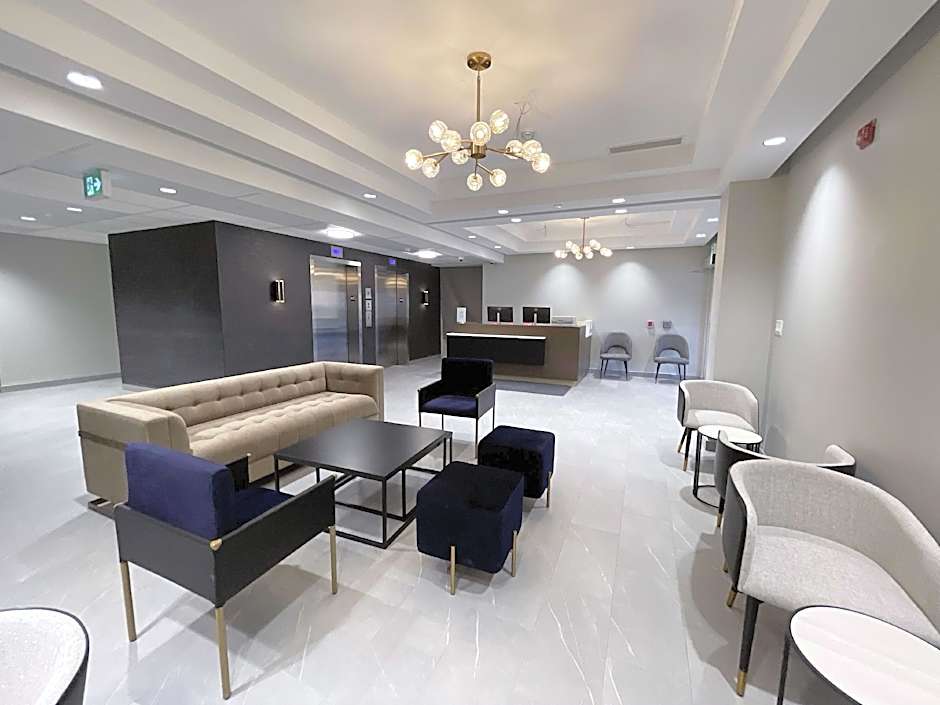 Skye Hotel & Residences