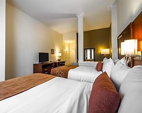 Suite with Two Double Beds - Accessible/Non-Smoking