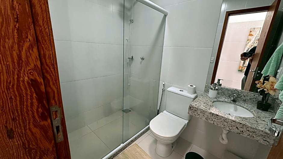 Spacious house for up to 19 people, 5 minutes from the beach.