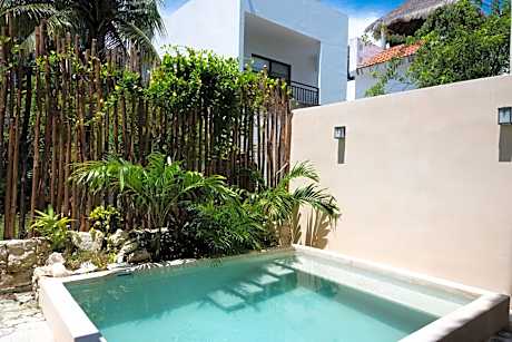 Yax Kiin Casa Boutique