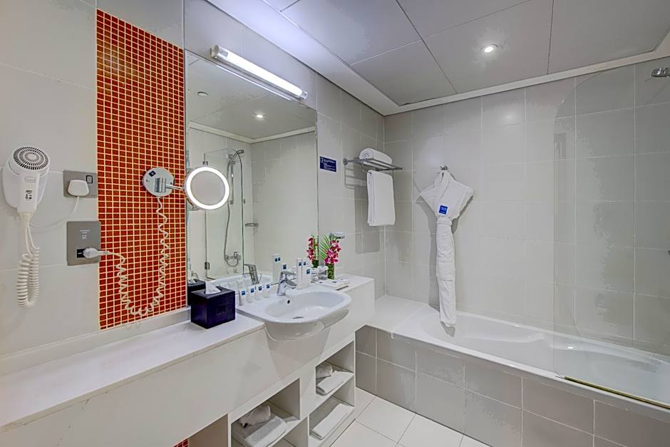 TRYP by Wyndham Abu Dhabi City Centre