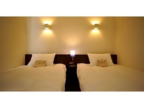 7 Days Hotel Plus - Vacation STAY 84921