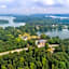 Lake House Plon
