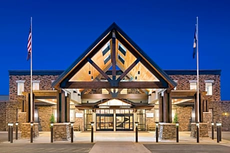 Delta Hotels by Marriott Helena Colonial