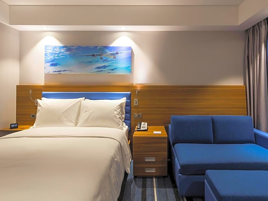 Hampton by Hilton Istanbul Kurtkoy