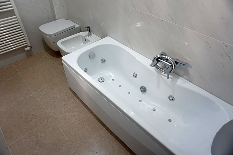 B&B Nina – Venice, GA