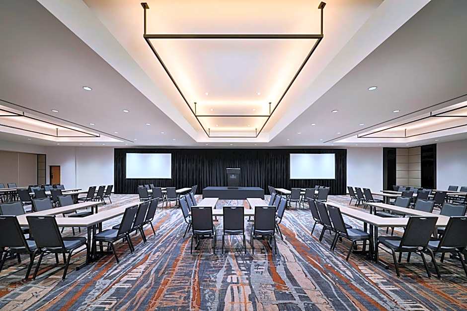 Sheraton Laval Hotel