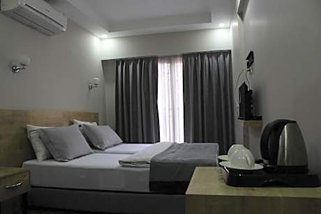 Small Single Room
