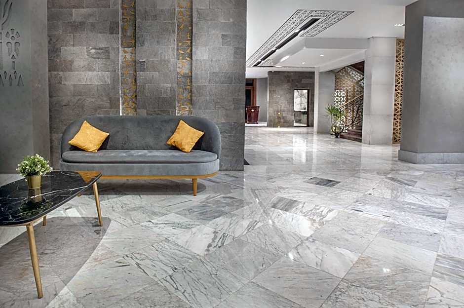 Pyramisa Luxor Hotel and Suites