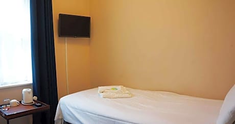 Small Single Room