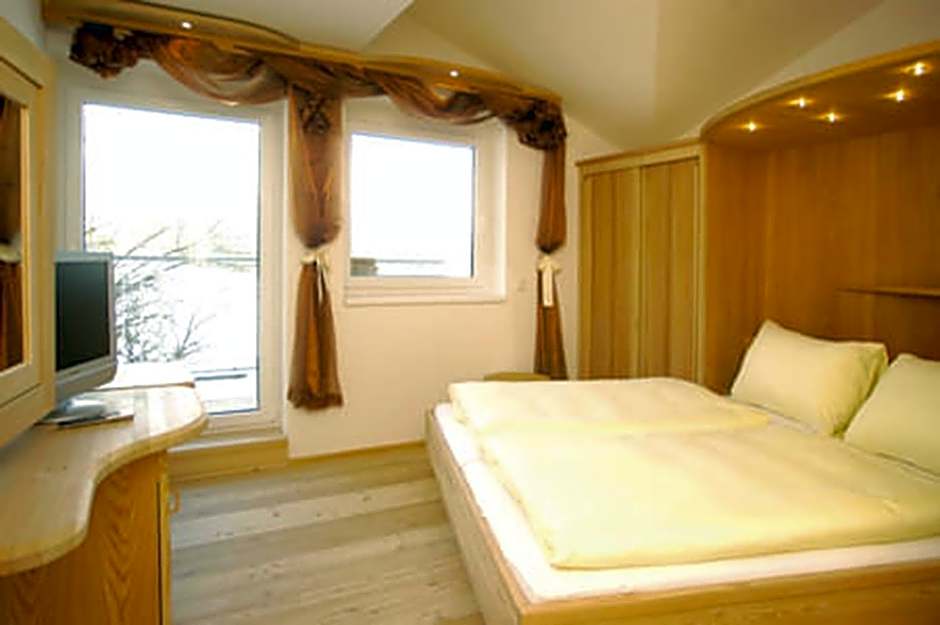 Bed & Breakfast Landhaus Strasser