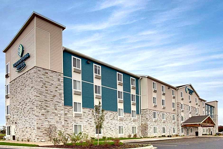 WoodSpring Suites Carol Stream - Chicago