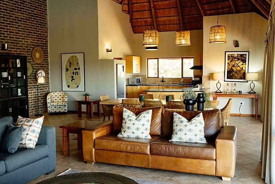 Dinkweng Safari Lodge