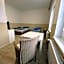 Doppelzimmer-Bad-Kühlschrank-Parkplatz-10
